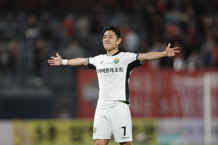 [공식발표]'2골 1도움 원맨쇼' 부활한 김대원, K리그1 9라운드 MVP 선정