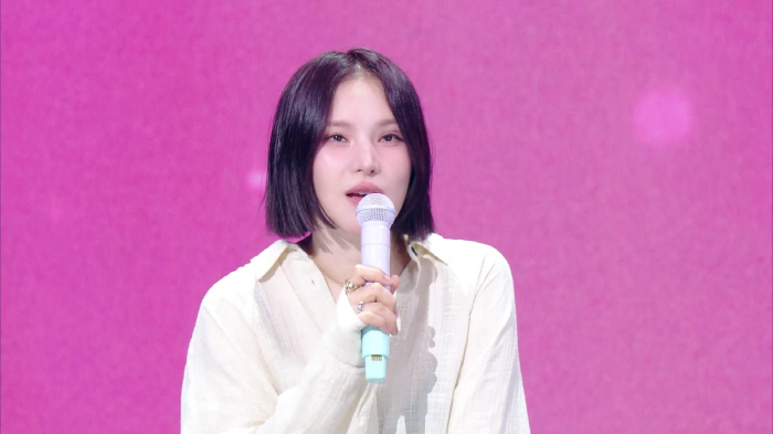 '둘째 출산' 거미, '뼈말라 몸매'로 복귀 무대..."♥조정석, 행복해한다"