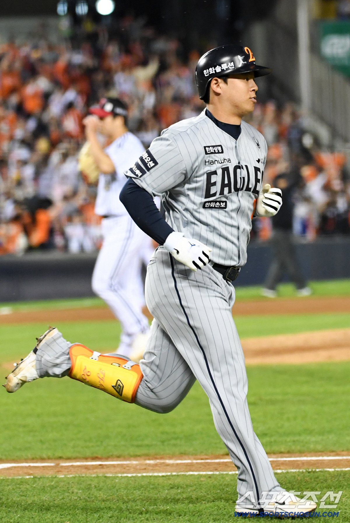 23일 잠실구장에서 열린 LG와 한화의 경기. 4회초 1사 한화 노시환이 솔로포를 날린 뒤 환호하고 있다. 잠실=박재만 기자 pjm@sportschosun.com/2026.04.23/