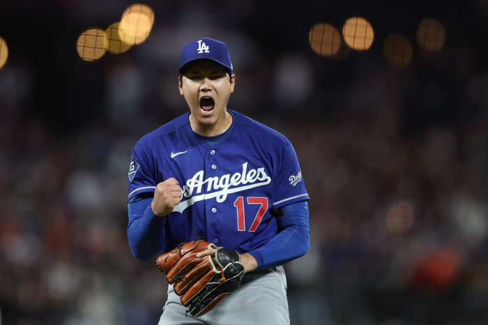 '나타났다 사라지고 또 나타나는' ERA 1위 오타니, 0.38보다 더 충격적인 0.24는 누구? 0점대 전쟁中