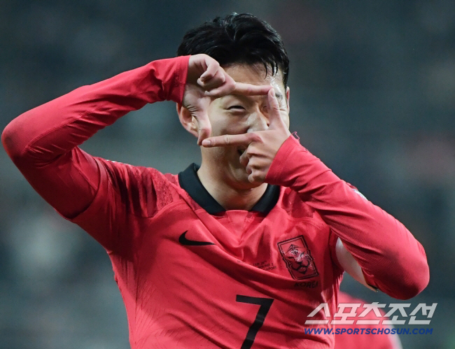 '우리 캡틴이라 고마워요' 이렇게까지 월드컵에 진심이라니...'깜짝 오피셜' 손흥민, '라스트 댄스' 위해 사우디 오일머니→광고 촬영도 '포기'