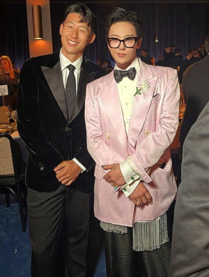 'LA 컬처퀸과 찰칵' 손흥민, 톰 행크스-패리스 힐튼-알리샤 키스 등과 파티서 나란히→LA 거물 '인증'