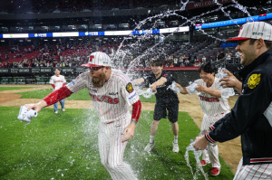 '1위-1위-1위' KIA도 충격, ML과 쩐의 전쟁 걱정해야 하나…