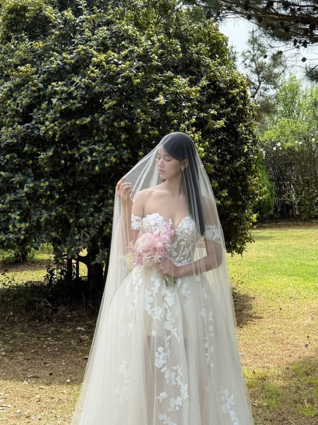 ‘건물주 딸’ 11기 순자, 남편도 잘 골랐네…‘행시 출신’ 공무원과 9月 결혼