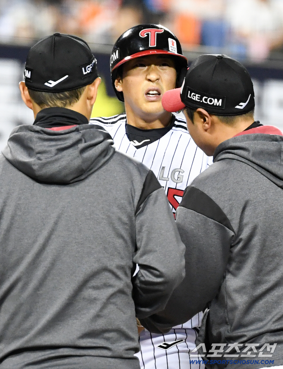 통증을 끝까지 참고 뛴 송찬의.