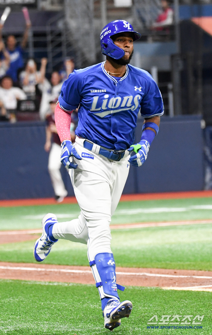 "와, 드디어 터졌다" 디아즈, 홈런포 재가동…시즌 4번째 홈런→마음고생 털었다