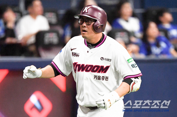 안치홍, 마수걸이 솔로포…키움 2연속 위닝시리즈→삼성 6연패 수렁