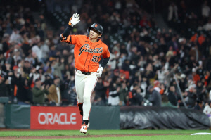 '13G 0.388' 이게 이정후지! 스플래시 히트 아깝지만, 3안타 폭발에 