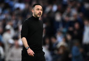 '충격적 1위' 옵타 슈퍼컴, 18위 토트넘 강등 확률 61%..데 제르비 감독 