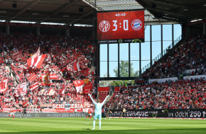 '0-3→4-3' 김민재 선발 풀타임! 바이에른 뮌헨 '미친' 역전승, 日 국대 사노의 마인츠 제압..후반 4골을 몰아쳤다