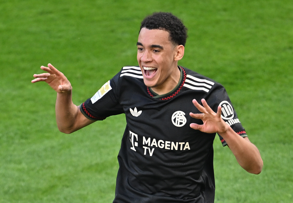 '전반 고전-후반 벽모드' 롤러코스터 탄 김민재, 평점도 7.8점-4점 '극과극'...바이에른은 마인츠에 0-3→4-3 대역전승