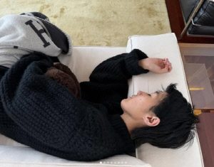 홍진경, 알러지 약 먹고 그대로 쓰러졌다...