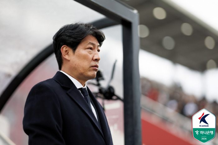 [공식]"진심으로 죄송합니다" '9경기 무승→15위 추락'에 고개 숙인 전남, 박동혁 감독 교체 언급은 없어