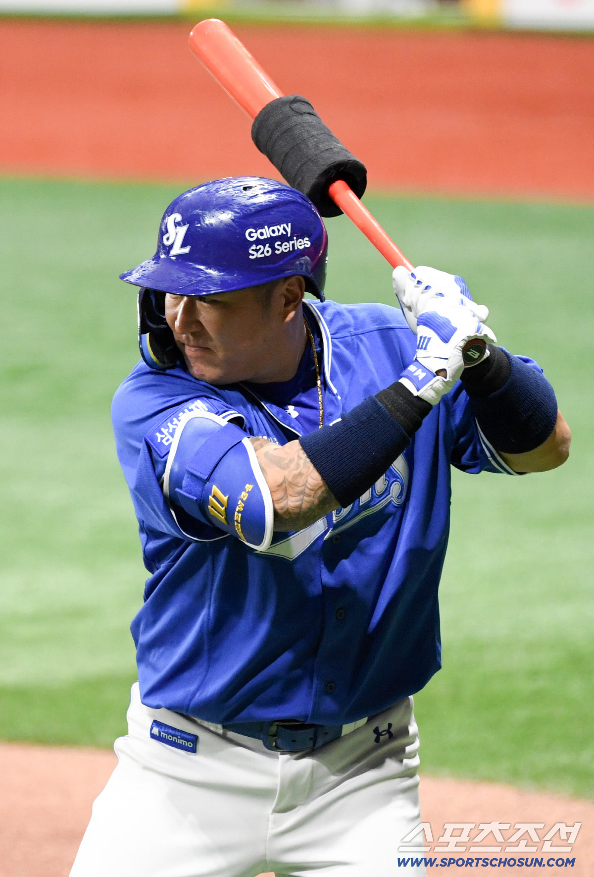 25일 서울 고척스카이돔에서 열린 키움과 삼성의 경기. 삼성 최형우가 몸을 풀고 있다. 고척=박재만 기자 pjm@sportschosun.com/2026.04.25/