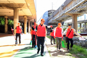 SK브로드밴드, 도림천서 임직원 참여 플로깅 진행
