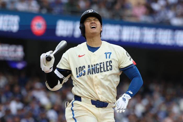 이럴 수가! 오타니 다저스 이적 후 최악! 11G 연속 대포 실종, '타순 변경' 심각히 검토中