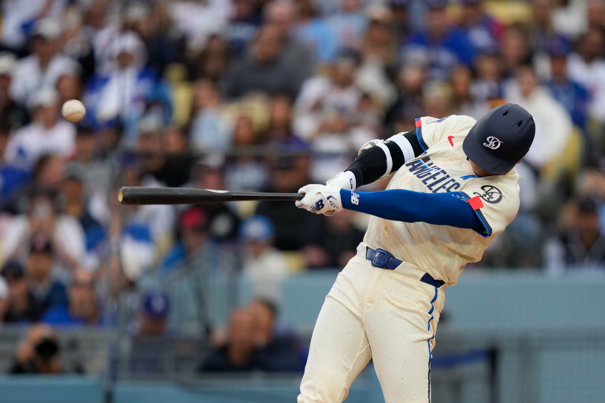 오타니 쇼헤이가 1회말 좌전안타를 때리고 있다. AP연합뉴스