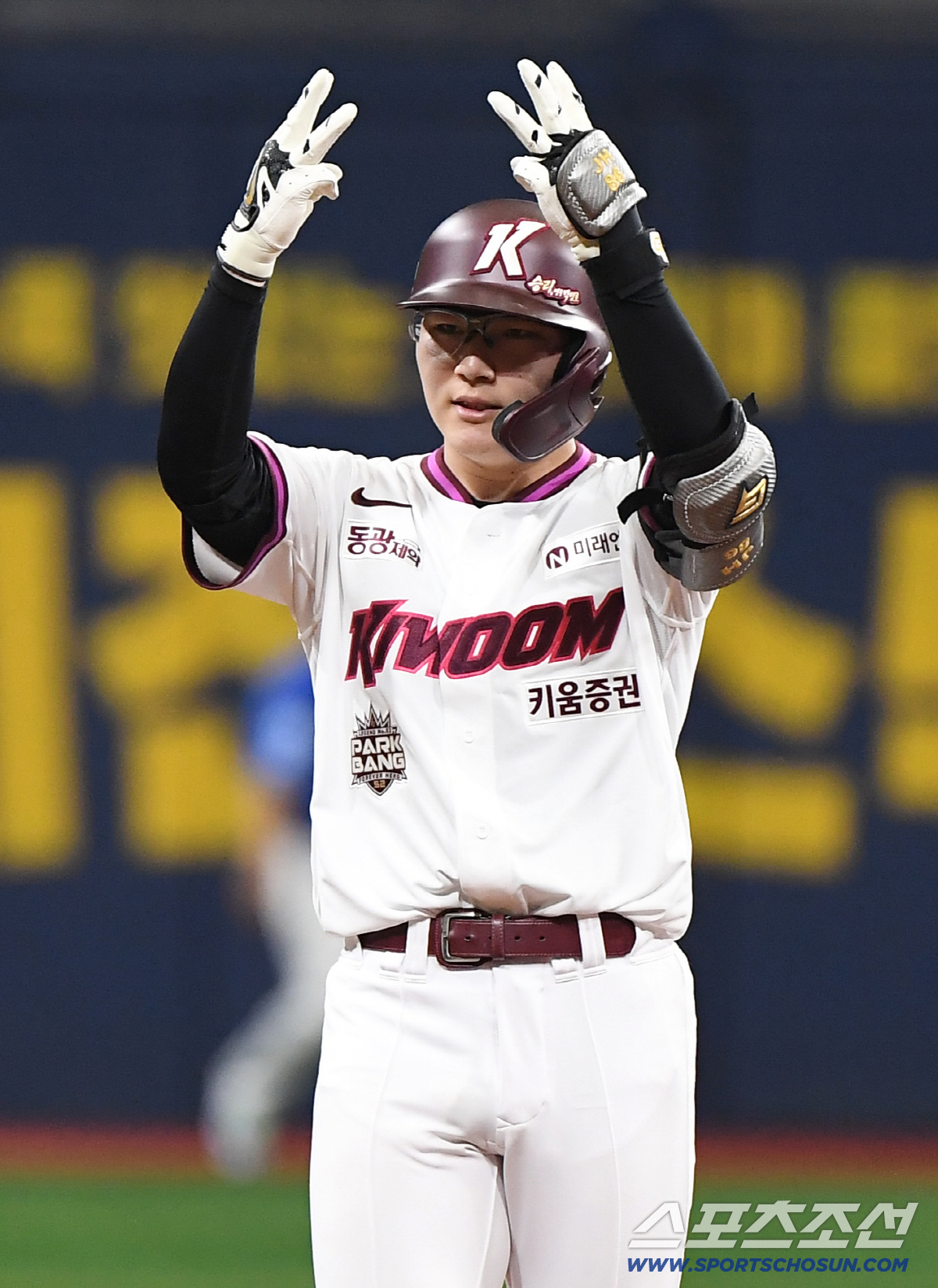 26일 오후 서울 고척스카이돔에서 열린 삼성-키움전. 3회말 1사 송지후가 2루타를 친 후 기뻐하고 있다. 고척=정재근 기자 cjg@sportschosun.com/2026.4.26/