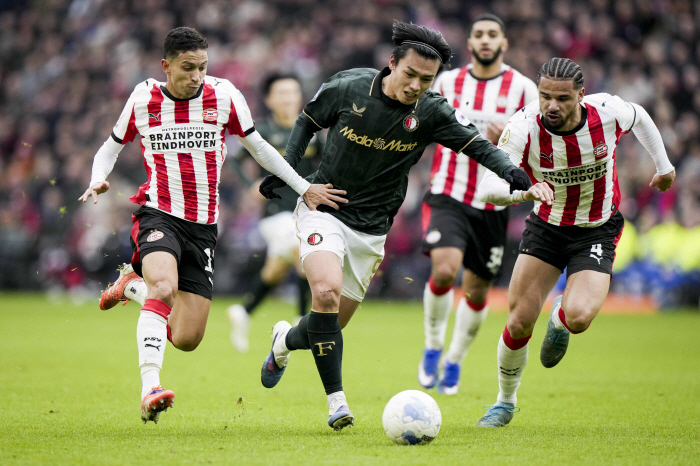 29경기서 25골 폭발! 페예노르트 日 국대 공격수, 사상 첫 네덜란드 1부 득점왕 등극 예약..북중미월드컵 기대감 치솟았다