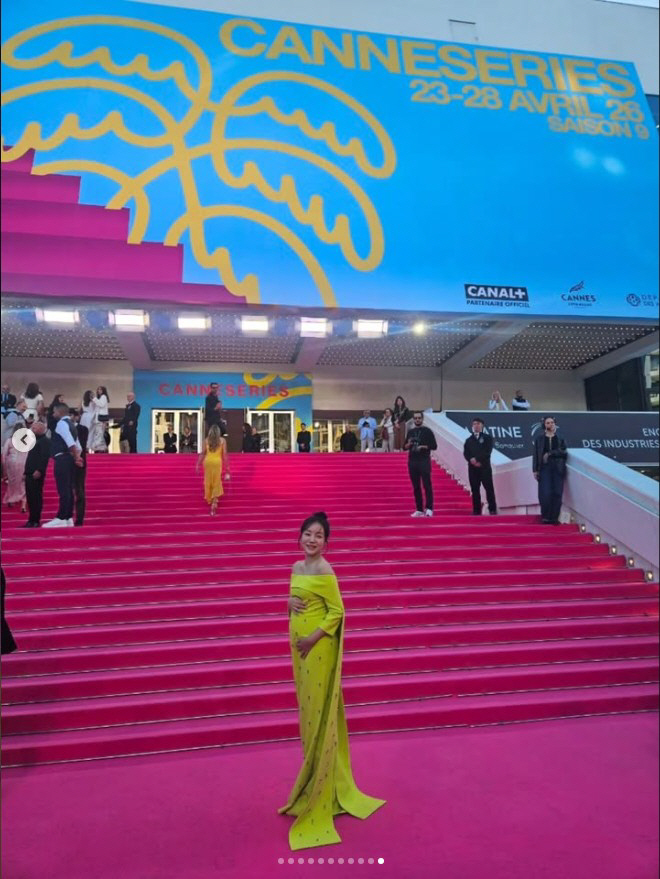 '김기리♥' 문지인, 임신 중 칸 핑크카펫 입성 "생명이와 무사히 다녀왔어요"