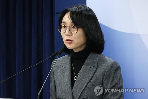 [벼랑끝 농어촌 의료] ③보건지소 거점화로 진료 허브 구축…비대면 진료로 보완