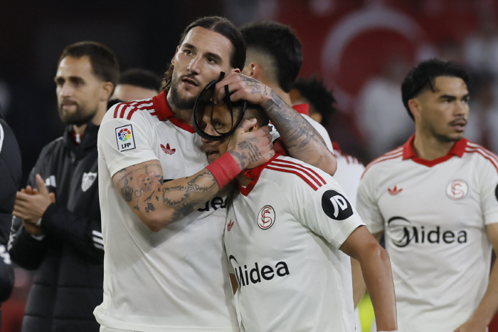 "토트넘이랑 똑같네" 유로파리그의 왕이 어쩌다 이 지경까지…세비야, 라리가 18위 추락→25년만에 강등 대위기