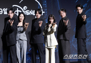 [SC현장] "웃음기 지운 박보영→싸움 잘하는 이광수라니"…'골드랜드' 심상치 않다(종합)