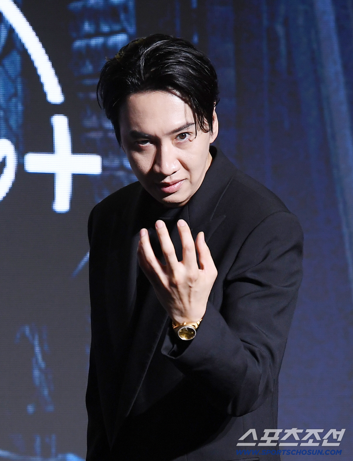 디즈니플러스 오리지널 시리즈 '골드랜드' 제작발표회가 27일 오전 서울 여의도 콘래드호텔에서 열렸다. 이광수가 포즈 취하고 있다. 정재근 기자 cjg@sportschosun.com/2026.4.27/