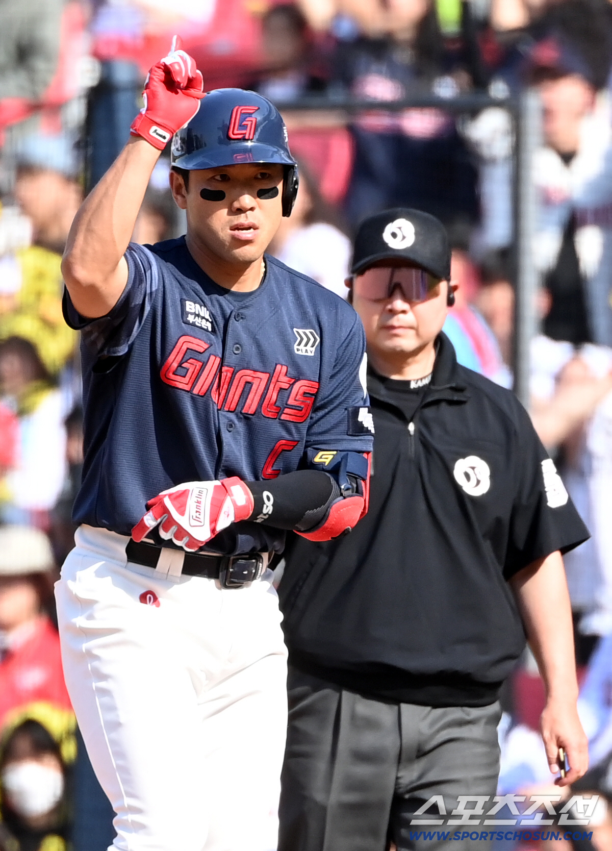 26일 광주KIA챔피언스필드에서 열린 롯데와 KIA의 경기. 7회초 2사 1,2루 전준우가 1타점 적시타를 치고 기뻐하고 있다. 광주=허상욱 기자 wook@sportschosun.com/2026.04.26/