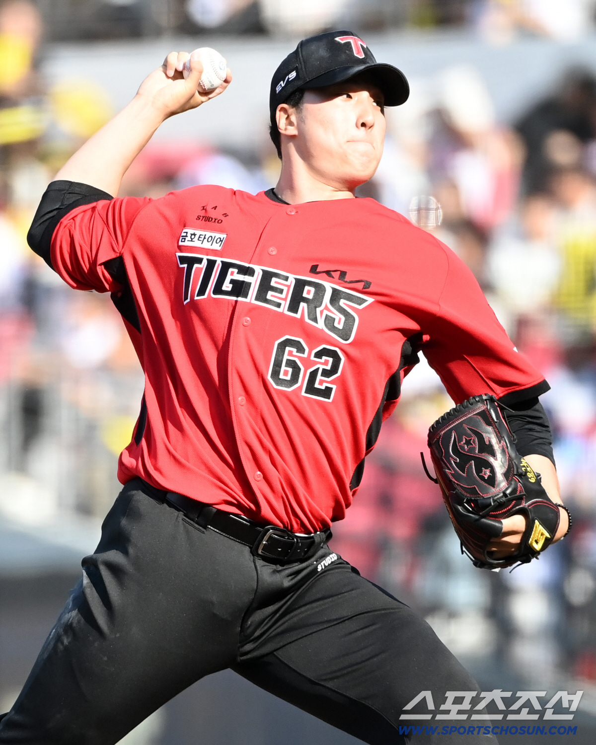26일 광주KIA챔피언스필드에서 열린 롯데와 KIA의 경기. KIA 정해영이 역투하고 있다. 광주=허상욱 기자 wook@sportschosun.com/2026.04.26/
