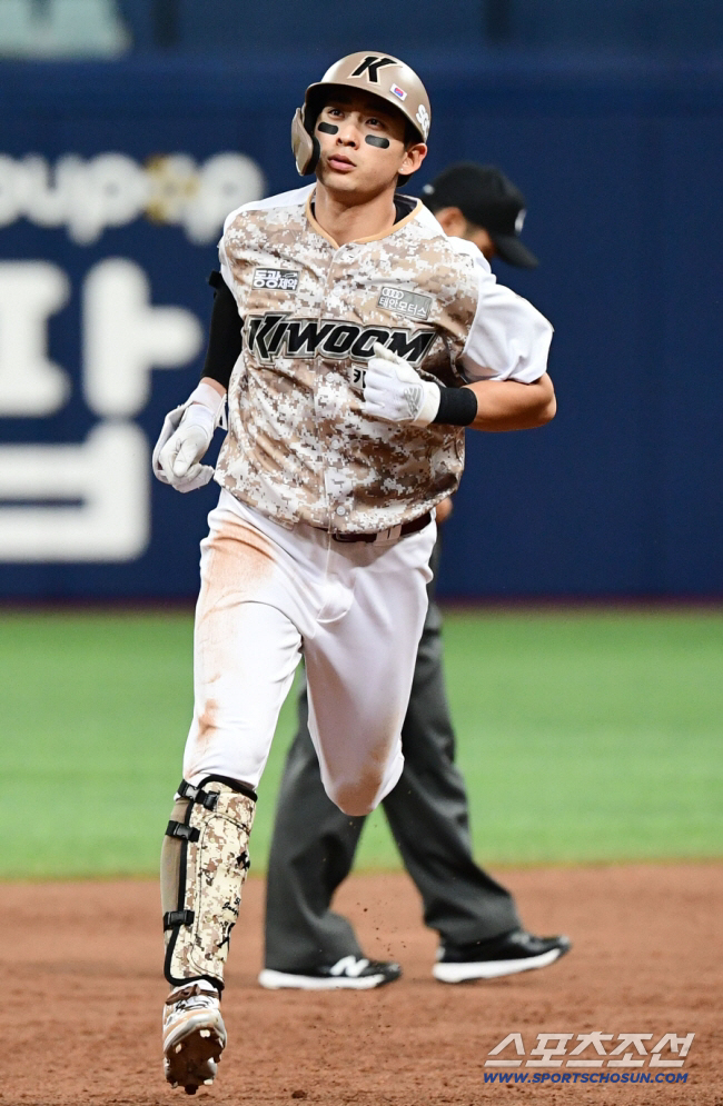 키움 히어로즈에서 뛰던 시절 이정후. 스포츠조선DB