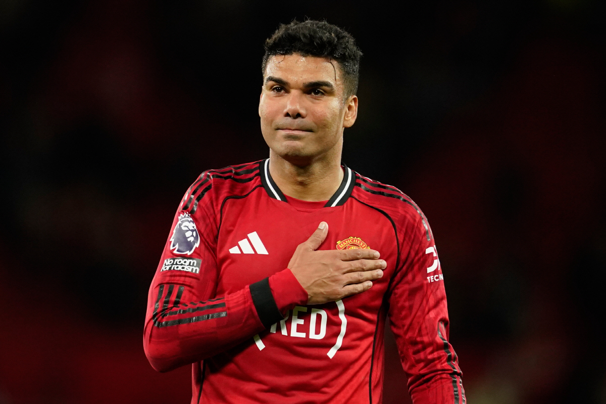 대반전! '캐릭볼' 맨유, UCL 확정까지 1승 남았다...'브페 19호 도움+세슈코 10호골' 브렌트포드에 2-1 승리[EPL 리뷰]