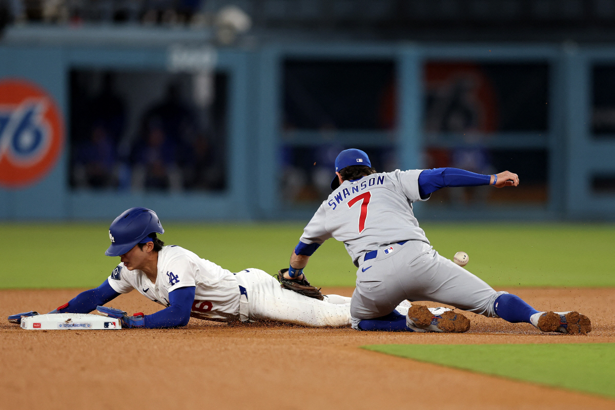 '와, 이 성적인데도 고민한다고?'…김혜성 또 '좌불안석', 로버츠 감독 '변덕'에 또 억울한 강등 위기?