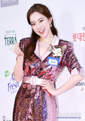 '미스트롯' 김나희, 8월 결혼한다..예비신랑은 '맥킨지 출신' 훈남 사업가 [공식]