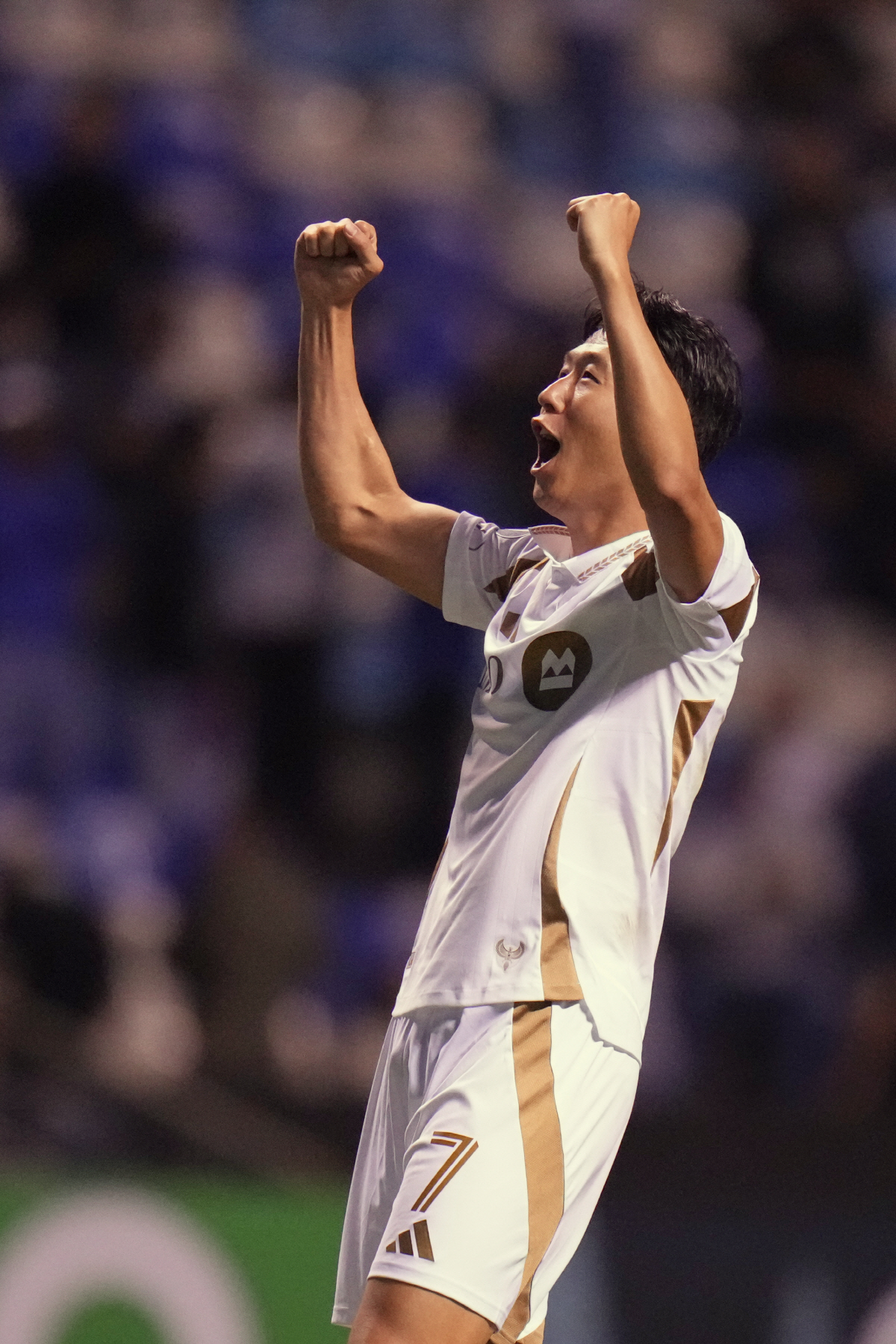 손흥민 둥절? "LA FC 꺼져라!" 이영준의 그라스호퍼 팬들이 멀리 미국 LA FC에 적대적인 이유는?