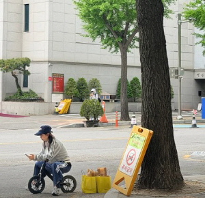 홍현희, 60→49kg 빼더니…아들 자전거도 거뜬한 '슬림핏'