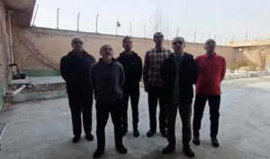 이란 반체제 인사 6명 사형 직전 '저항의 노래'…