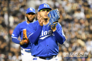 '86구 무실점 헌신' 승리 날아간 후라도 울릴 뻔한 9회...삼성 연장 혈투 끝 7연패 탈출 [잠실 현장]