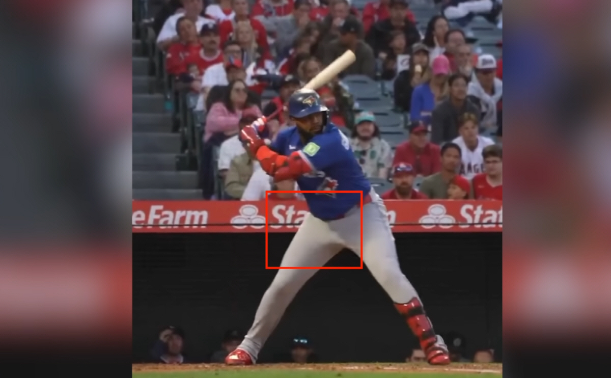 "공 보고 맞히기에 급급한 느낌"…강정호, 뼈때리는 독설→롯데 두동희 "똑같은 병 걸렸다"