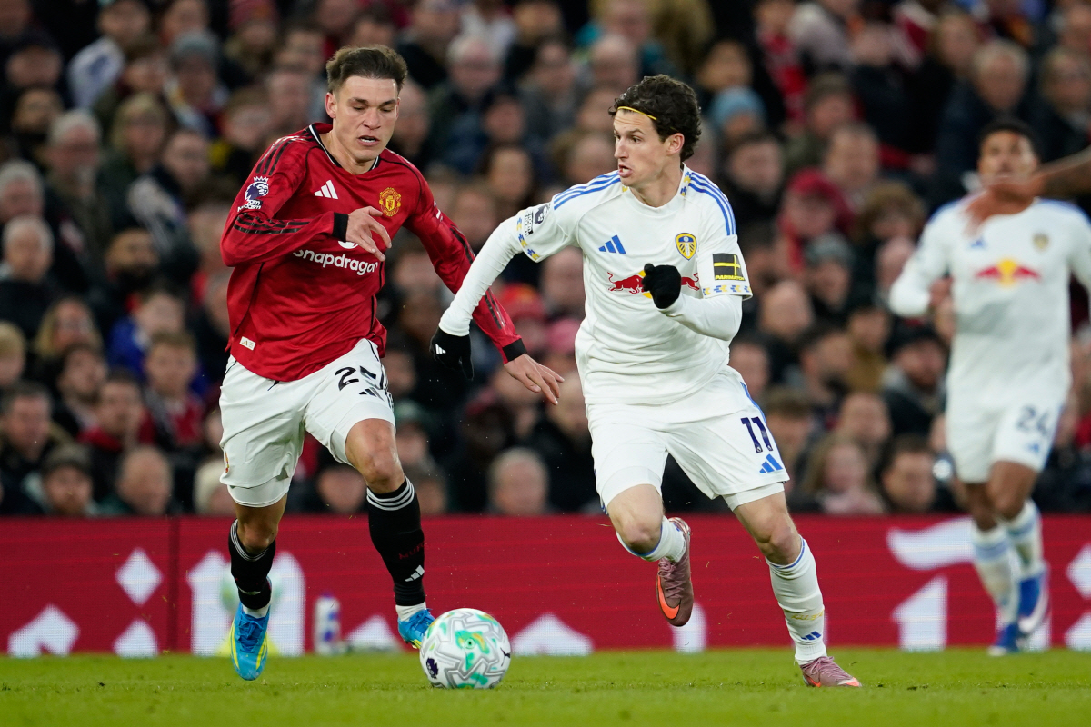 리즈전에 나선 우가르테(왼쪽) AP