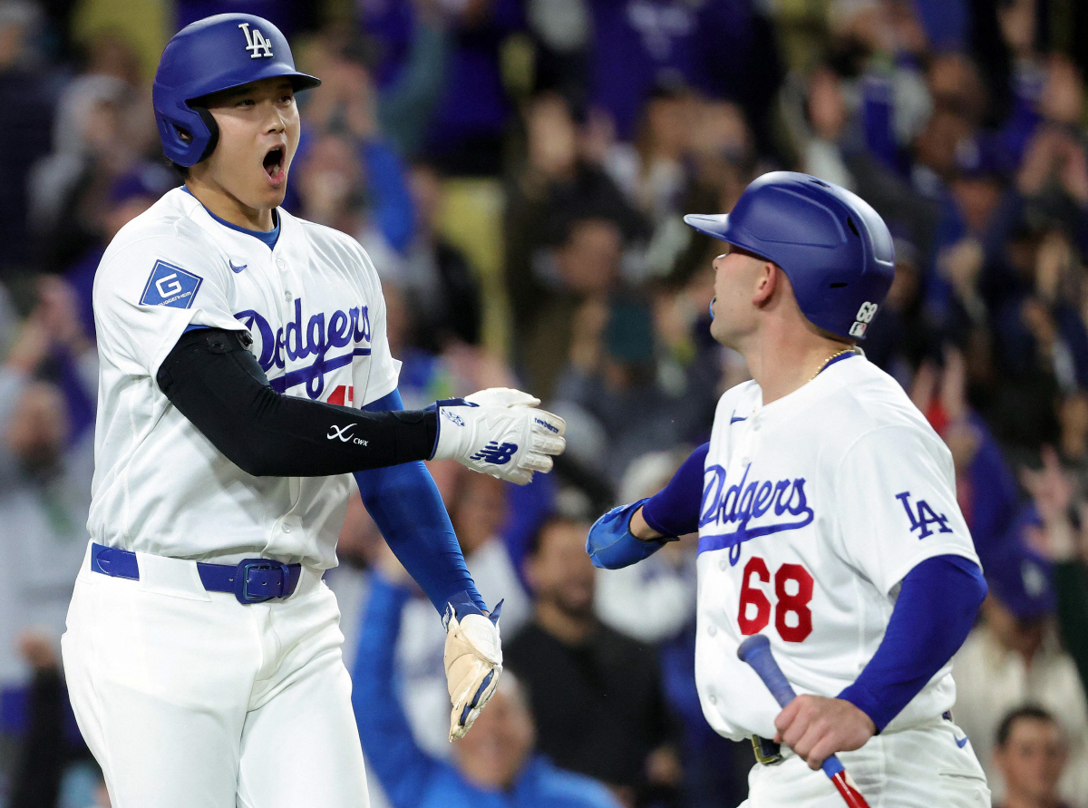 "엿 먹어라" 이정후 향한 욕설! "돼지 같은 놈" 비하 발언까지…빌런 자처 'LAD 포수' 세계를 적으로 돌리려나