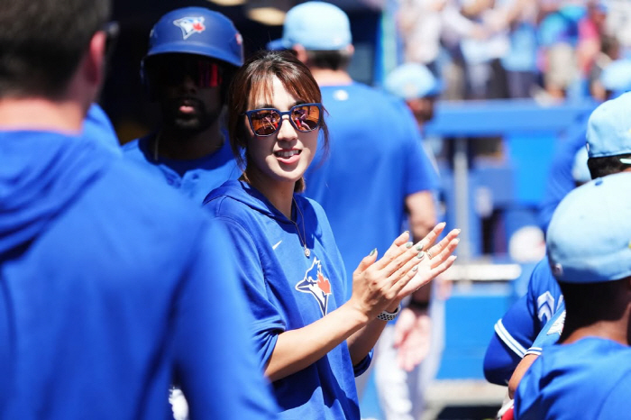 사진출처=사누이 유카 SNS