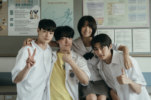 [SC인터뷰] "'살목지' 덕에 시너지 얻어"…박윤서 감독, '기리고'로 이어갈 新호러 흥행(종합)