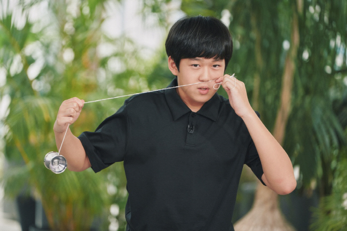 양상국 "父, 수의 대신 비닐팩에 싸여"...코로나 비극에 '오열' ('유퀴즈')