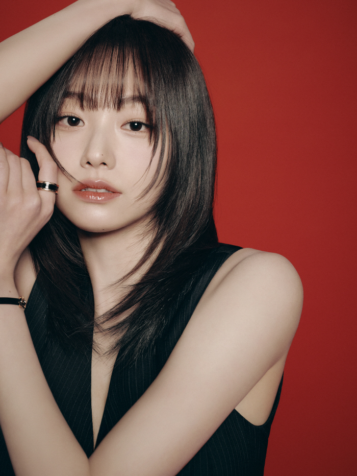 [인터뷰①] '기리고' 강미나 "아이오아이 10주년 프로젝트 불참 아쉽지만, 멤버들 응원해"