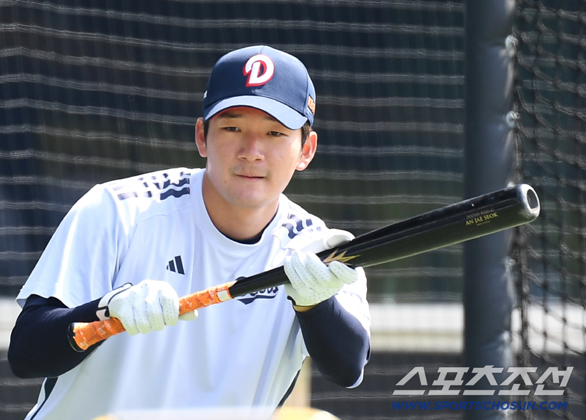 4일 잠실야구장에서 열린 KBO리그 두산과 한화의 경기. 타격훈련하고 있는 두산 안재석. 잠실=송정헌 기자 songs@sportschosun.com/2026.04.04/