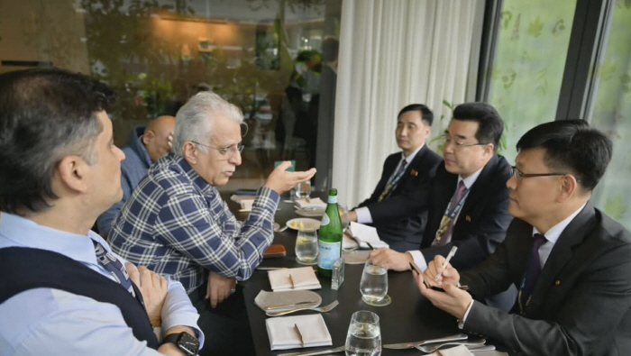 "북한 여자축구는 세계적 모델, 亞대륙 탁월함의 등불" AFC회장→北축구협회장에 폭풍찬사... 내고향女축구단, 5월 '아챔 준결승' 캐슬파크 올까