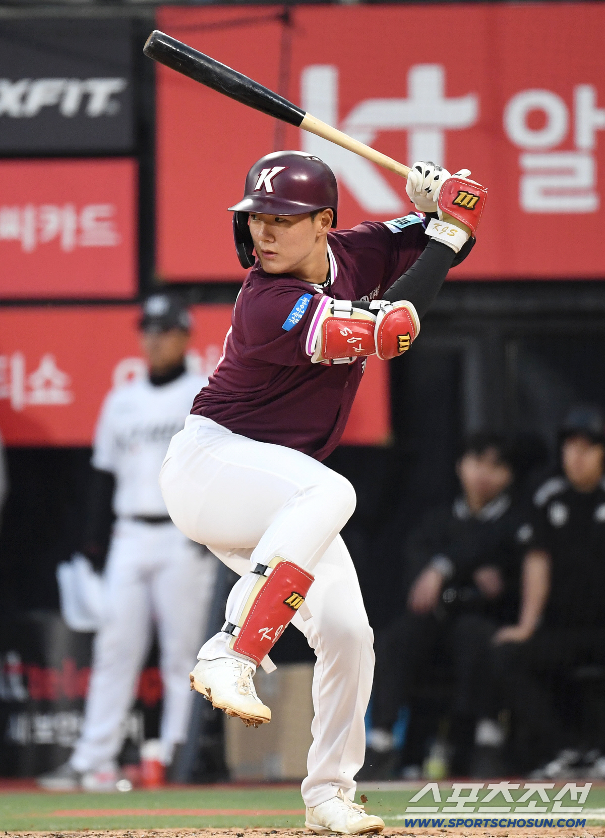 17일 수원 케이티위즈파크에서 열린 KT와 키움의 경기. 타격하는 키움 김지석. 수원=송정헌 기자 songs@sportschosun.com/2026.04.17/