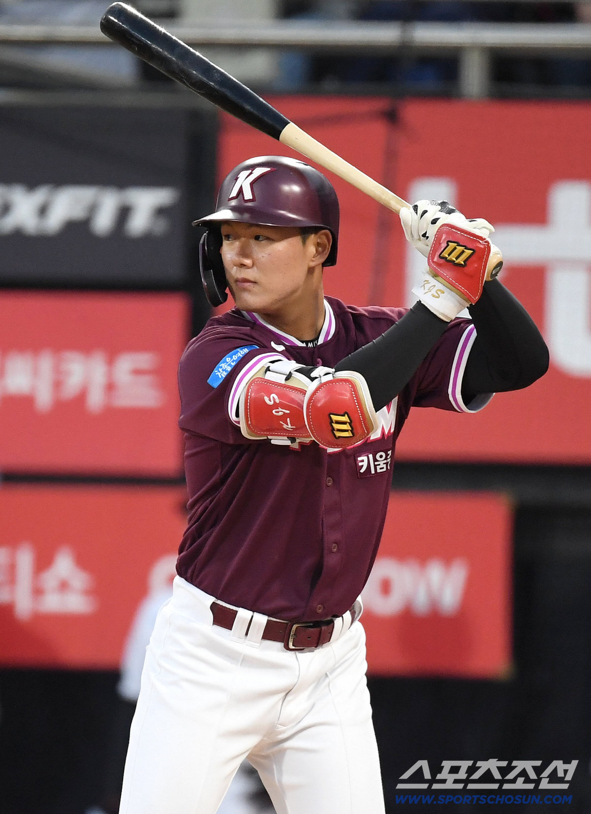 17일 수원 케이티위즈파크에서 열린 KT와 키움의 경기. 타격하는 키움 김지석. 수원=송정헌 기자 songs@sportschosun.com/2026.04.17/