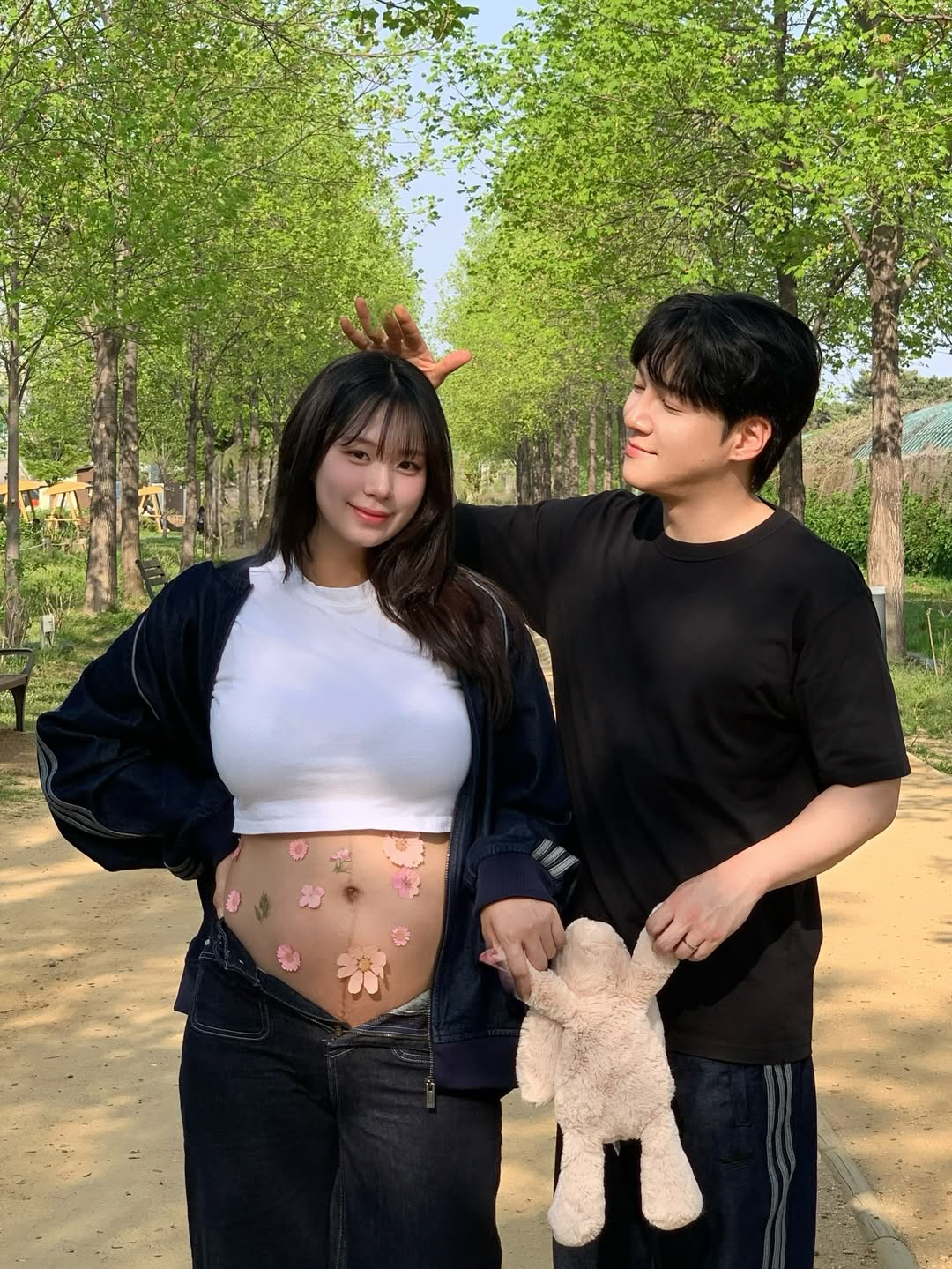 '최현석 딸' 최연수, 19kg↑ 만삭 화보 공개 "자존감 떨어져 망설였다"